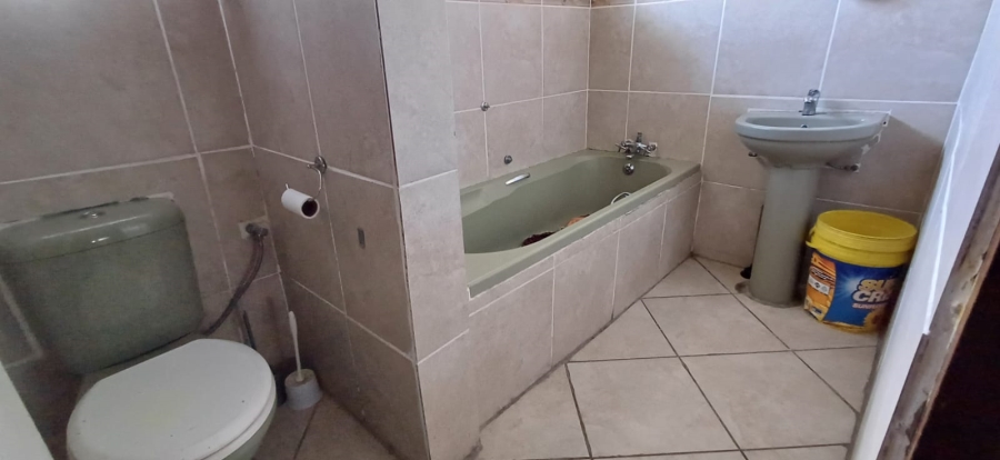 4 Bedroom Property for Sale in Saxilby Eastern Cape